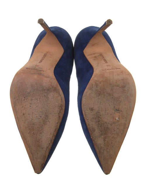 Manolo Blahnik Suede Pumps