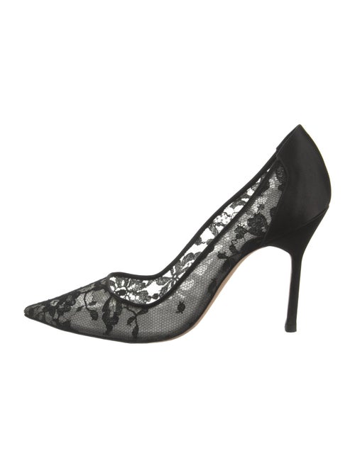 Manolo Blahnik Lace Lace Trim Embellishment Pumps
