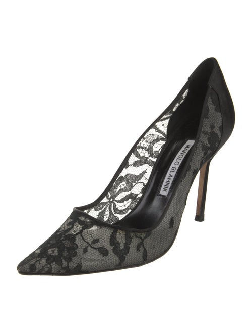Manolo Blahnik Lace Lace Trim Embellishment Pumps