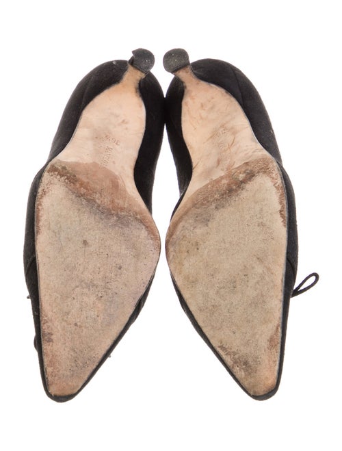 Manolo Blahnik Suede Pumps