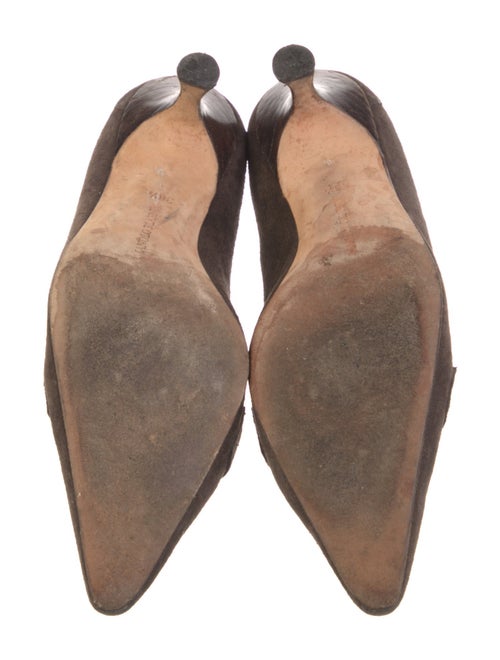 Manolo Blahnik Suede Pumps