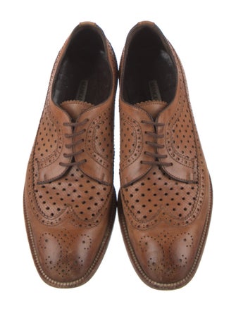 Manolo Blahnik Leather Oxfords