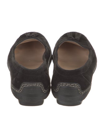Manolo Blahnik Suede Tassel Accents Loafers
