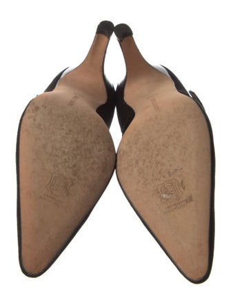 Manolo Blahnik Suede Bow Accents Pumps