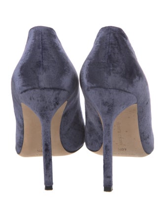 Manolo Blahnik Suede Pumps