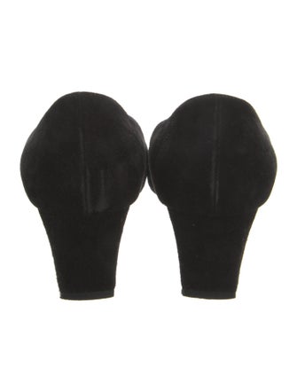 Manolo Blahnik Suede Pumps