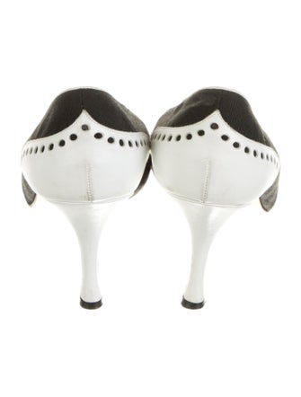 Manolo Blahnik Colorblock Pattern Leather Trim Embellishment Slingback Pumps