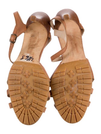 Manolo Blahnik Leather Slingback Sandals