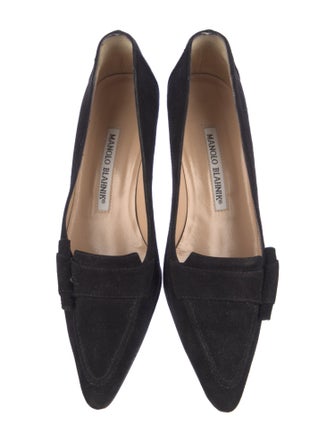 Manolo Blahnik Suede Pumps