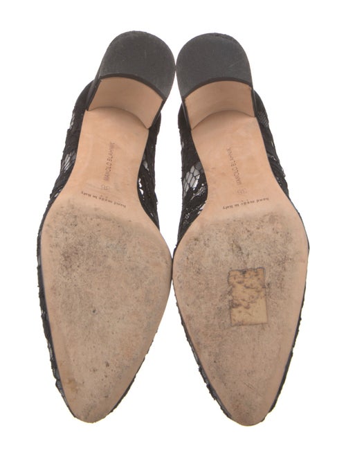 Manolo Blahnik Lace Lace Pattern Pumps