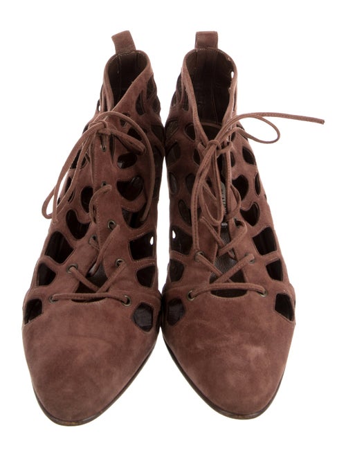 Manolo Blahnik Suede Pumps