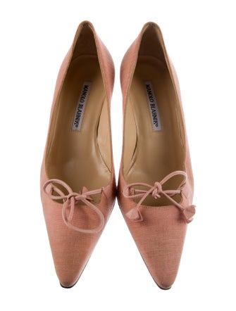 Manolo Blahnik Pumps