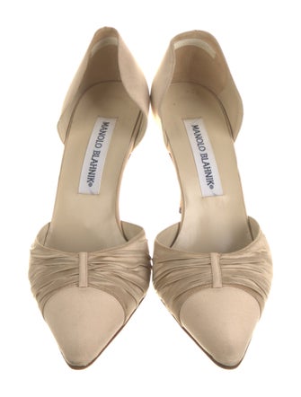 Manolo Blahnik D'Orsay Pumps