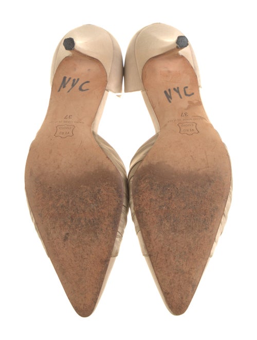 Manolo Blahnik D'Orsay Pumps