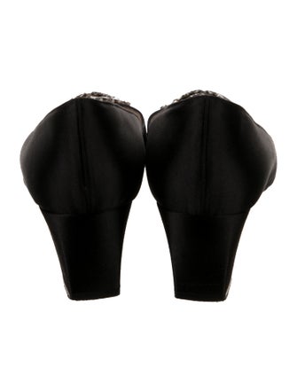 Manolo Blahnik Satin Crystal Embellishments Pumps