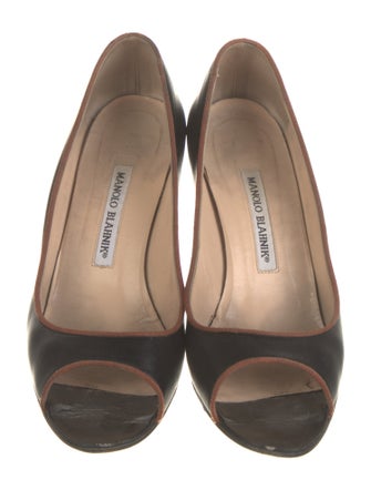 Manolo Blahnik Leather Pumps