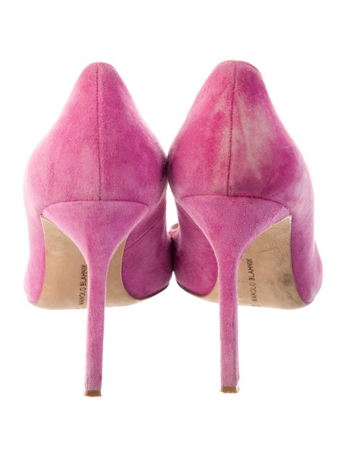 Manolo Blahnik Suede Pumps