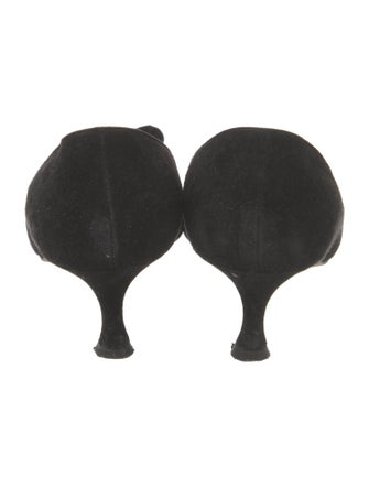 Manolo Blahnik Suede Pumps