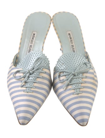 Manolo Blahnik Printed Bow Accents Mules
