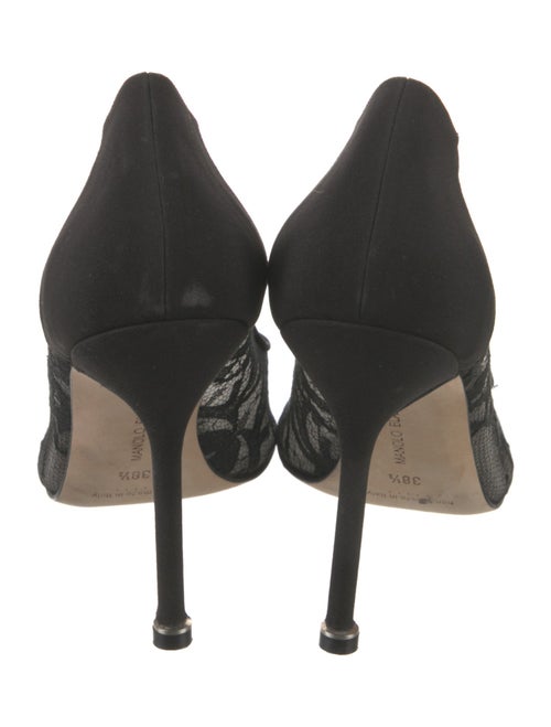 Manolo Blahnik Lace Lace Pattern Pumps