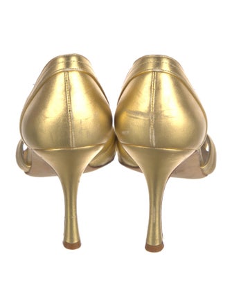 Manolo Blahnik Leather D'Orsay Pumps