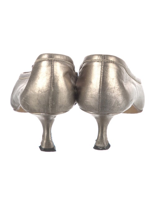 Manolo Blahnik Leather Bow Accents Pumps