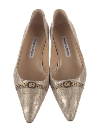 Manolo Blahnik Pumps