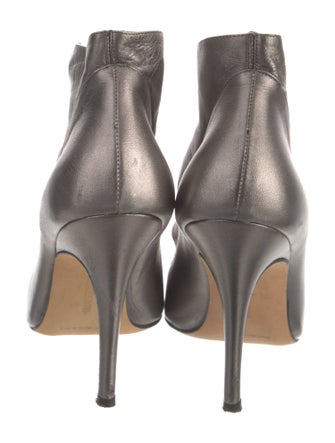 Manolo Blahnik Leather Lace-Up Boots