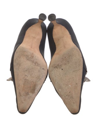 Manolo Blahnik Satin Crystal Embellishments Pumps