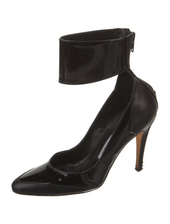 Manolo Blahnik Leather Pumps
