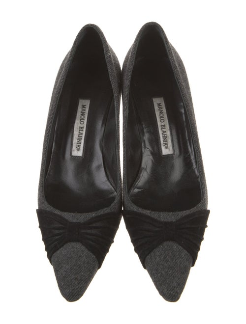 Manolo Blahnik Wool Colorblock Pattern Pumps