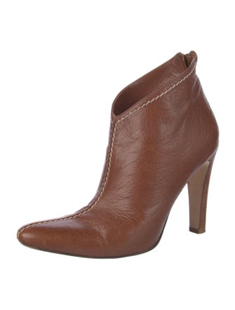 Manolo Blahnik Leather Lace-Up Boots