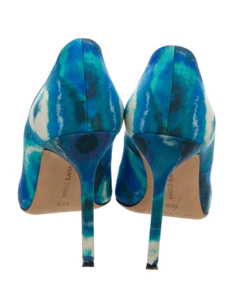 Manolo Blahnik Tie-Dye Print Pumps