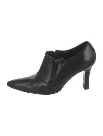 Manolo Blahnik Leather Pumps