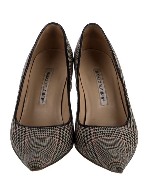 Manolo Blahnik Houndstooth Print Pumps
