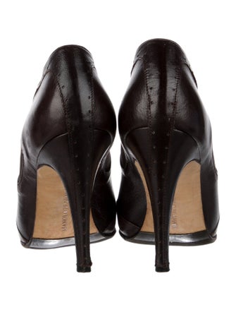 Manolo Blahnik Leather Pumps