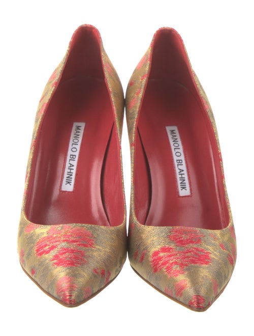 Manolo Blahnik Jacquard Printed Pumps
