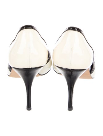 Manolo Blahnik Patent Leather Colorblock Pattern Slingback Pumps