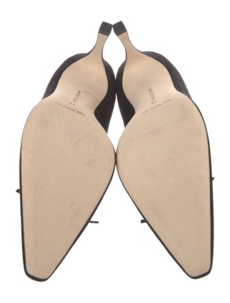 Manolo Blahnik Suede Bow Accents Pumps