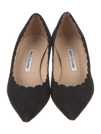 Manolo Blahnik Srilasca Suede Pumps