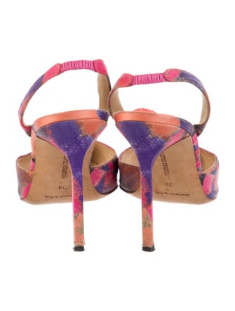 Manolo Blahnik Printed Slingback Pumps