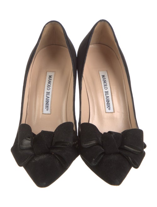Manolo Blahnik Suede Bow Accents Pumps