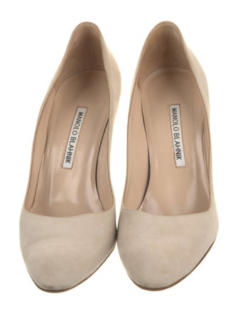 Manolo Blahnik Suede Pumps