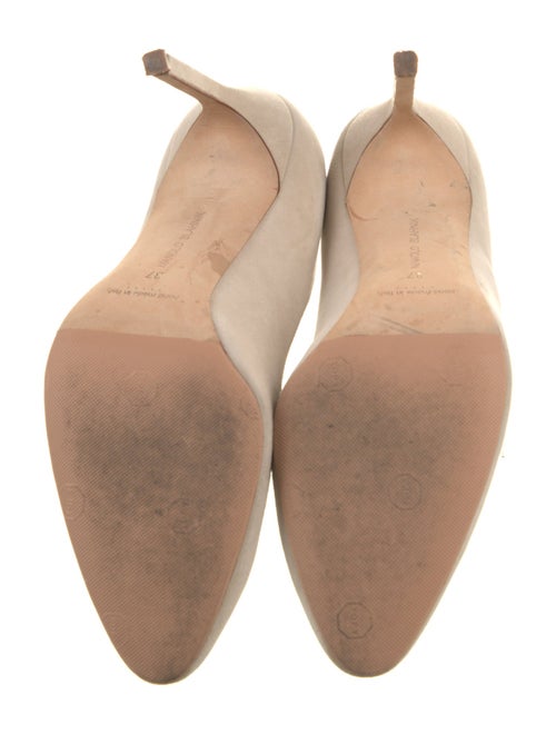 Manolo Blahnik Suede Pumps