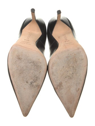 Manolo Blahnik Leather Pumps