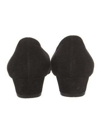 Manolo Blahnik Suede Flats