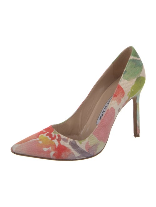 Manolo Blahnik Printed Pumps