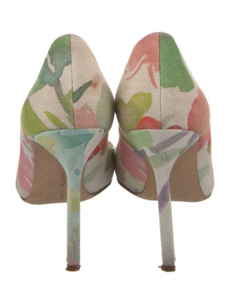 Manolo Blahnik Printed Pumps