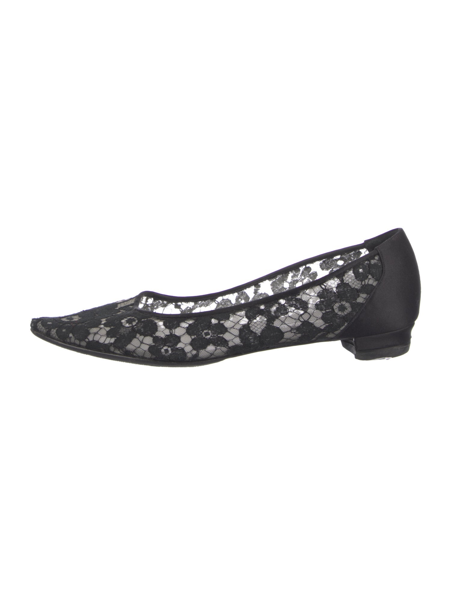 Manolo Blahnik Lace Lace Pattern Flats