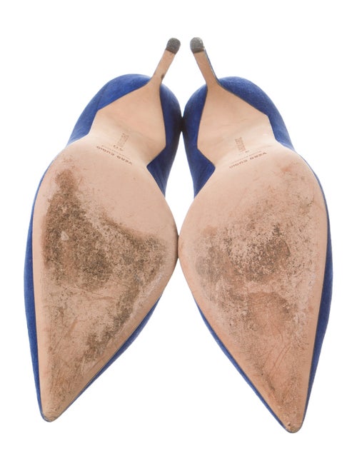 Manolo Blahnik Suede Pumps